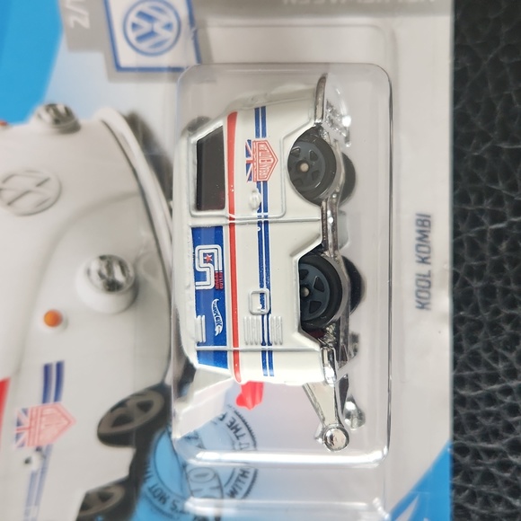 Hot Wheels Kool Kombi 3 pcs - Picture 6 of 10